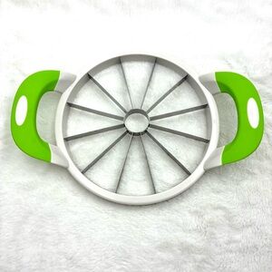 🍉 Melon Slicer with Handles